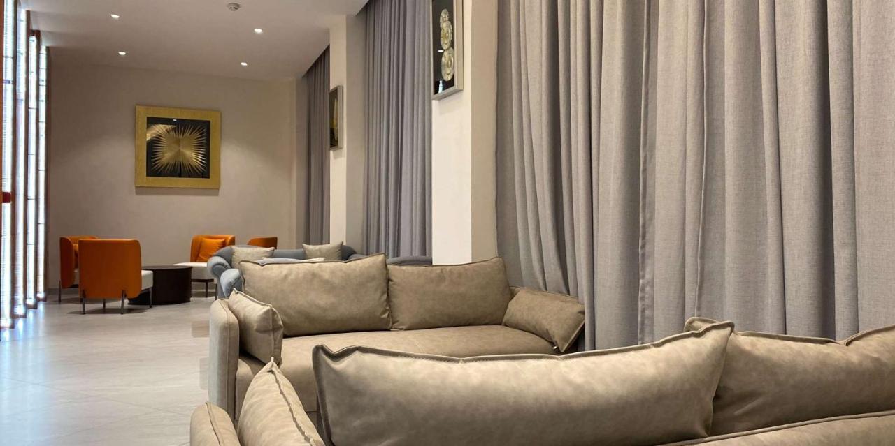Axil Hotel Dakar Bagian luar foto