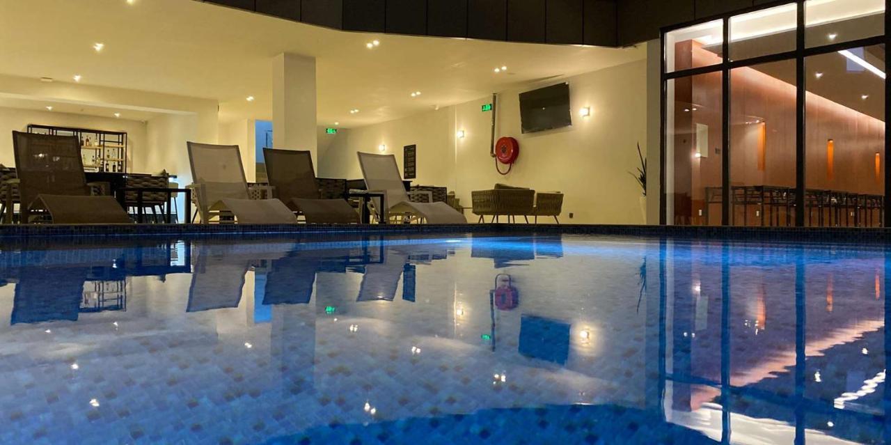 Axil Hotel Dakar Bagian luar foto