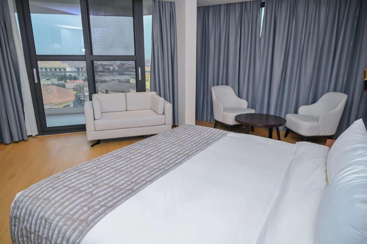 Axil Hotel Dakar Bagian luar foto