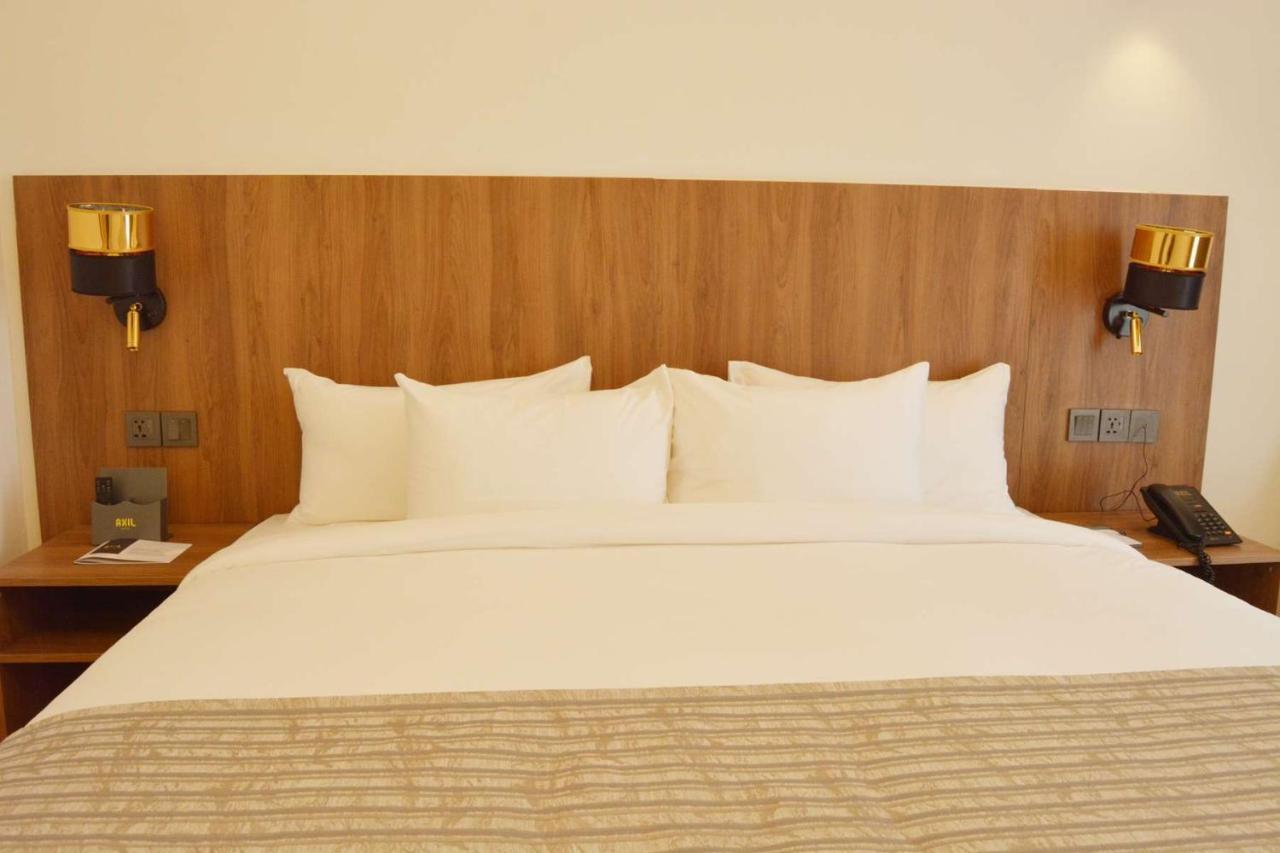 Axil Hotel Dakar Bagian luar foto