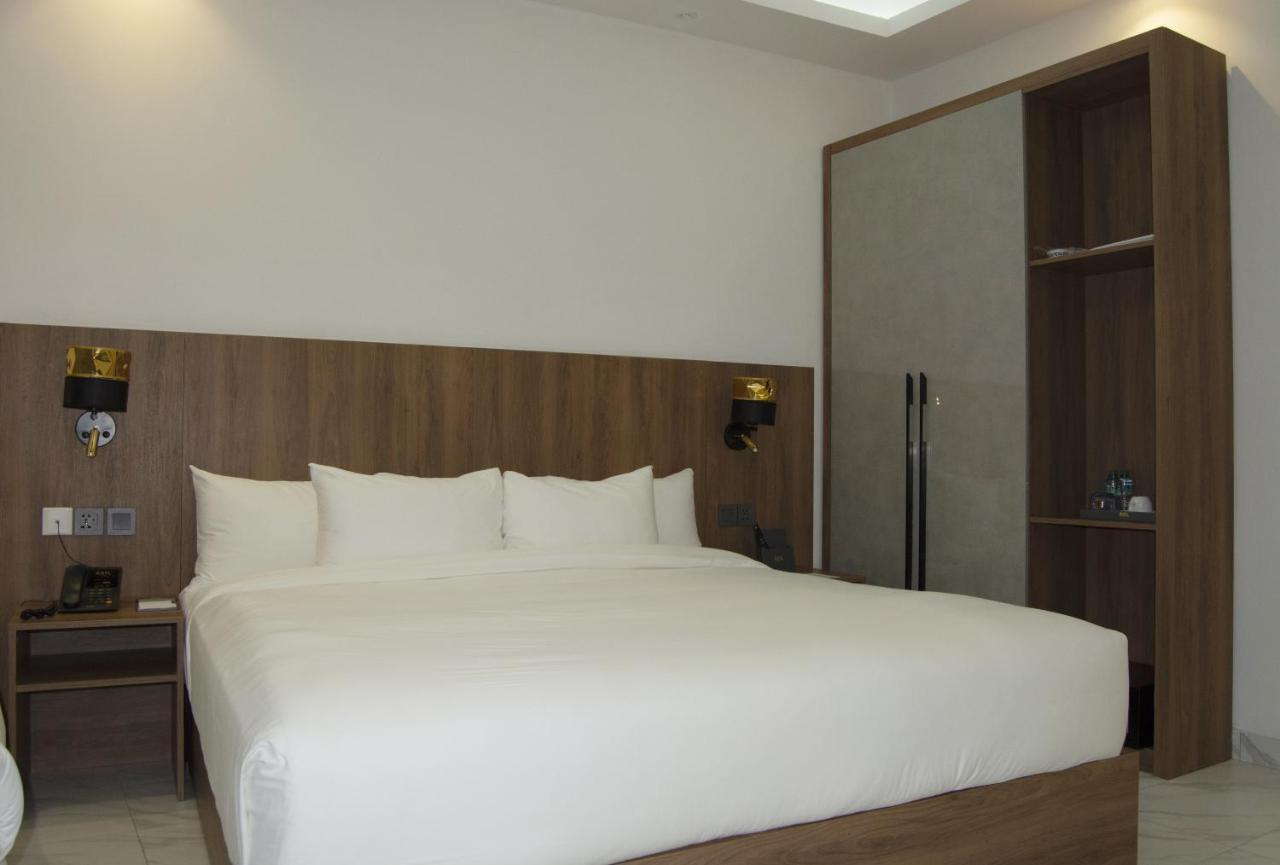 Axil Hotel Dakar Bagian luar foto