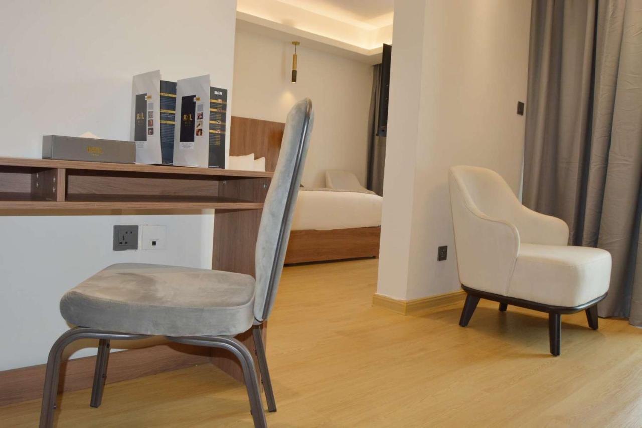 Axil Hotel Dakar Bagian luar foto