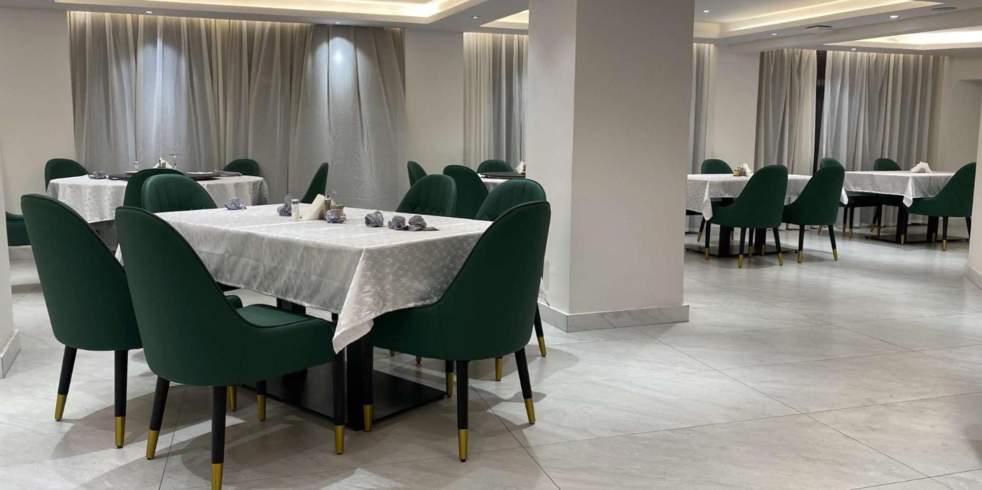 Axil Hotel Dakar Bagian luar foto