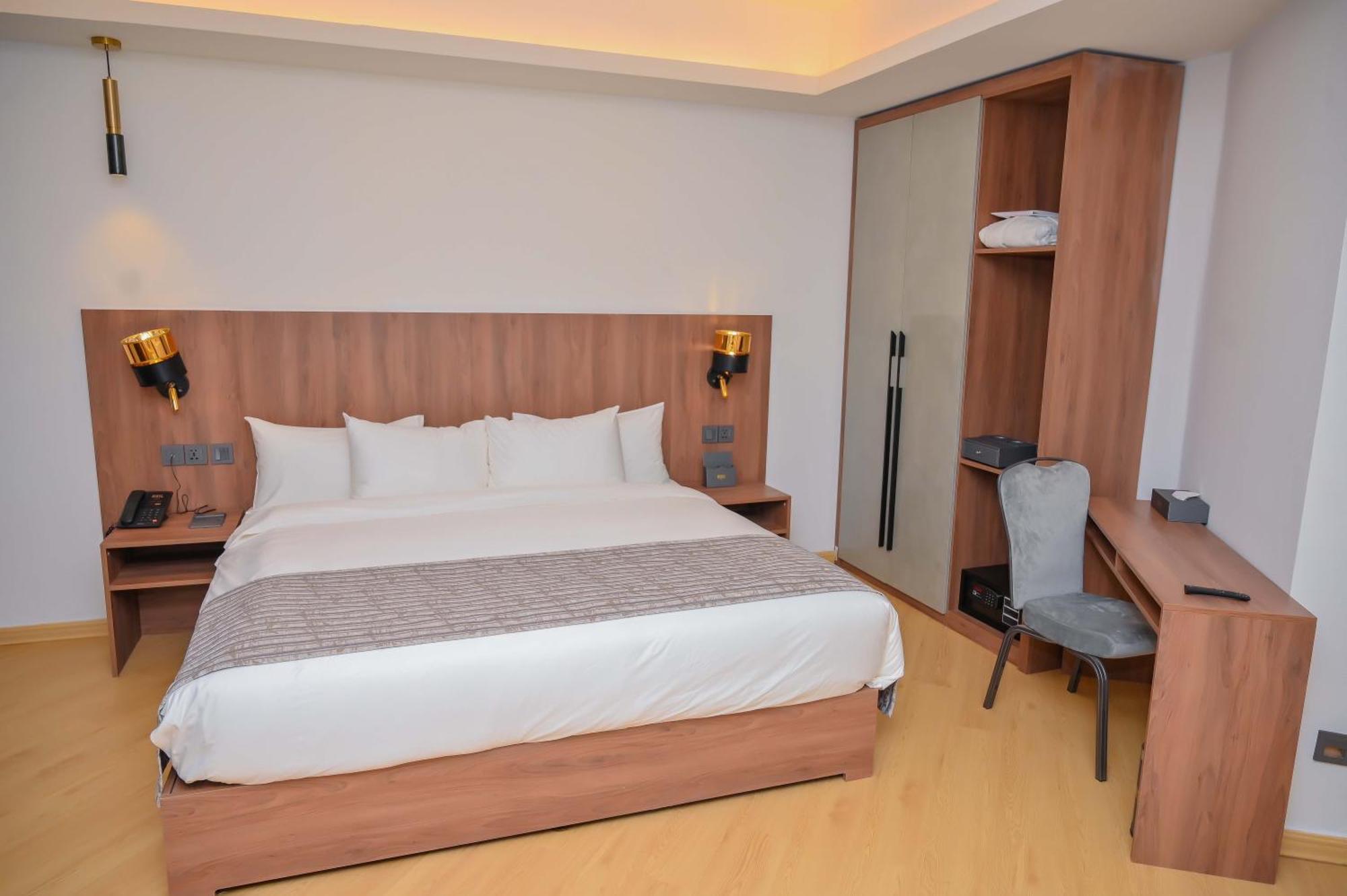 Axil Hotel Dakar Bagian luar foto